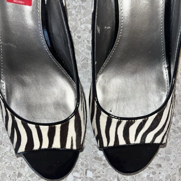 Bandolino Zebra Striped Peep Toe Wedge Heel Womens 11M Leather Fur Minor Flaws - Picture 10 of 16